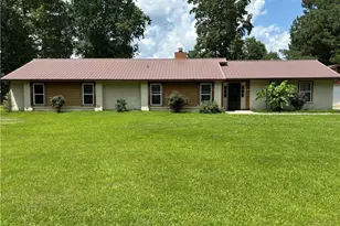 5200 Pineview Rd, Lumberton, NC 28360 - Photo 1