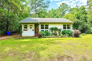 1905 McGougan Rd, Fayetteville, NC 28303 - Photo 1