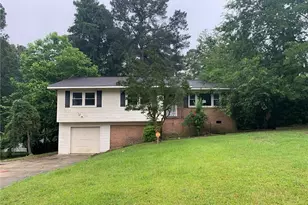 4627 Cheltenham Rd, Fayetteville, NC 28304 - Photo 1