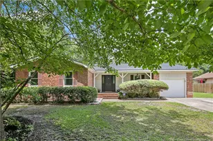 2012 Cobblestone Pl, Fayetteville, NC 28304 - Photo 1