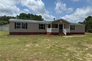 205 Prairie Ln, Autryville, NC 28318 - Photo 1