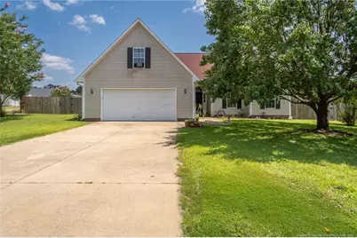 109 Hayes Court, Raeford, NC 28376 - Photo 1