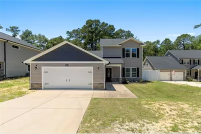 5608 Duncan Street, Hope Mills, NC 28348 - Photo 1