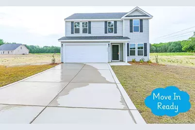 1919 Bulldog Lane, Hope Mills, NC 28348 - Photo 1