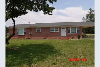 301 W Vinson Avenue, Autryville, NC 28318 - Photo 1