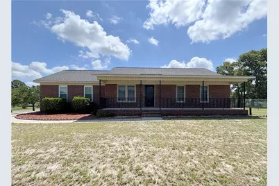 201 Stonewall Street, Raeford, NC 28376 - Photo 1