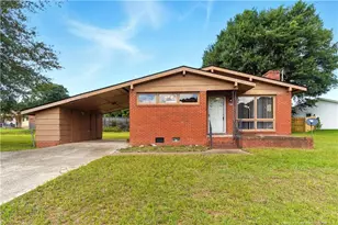 434 Lynhurst Dr, Fayetteville, NC 28314 - Photo 1