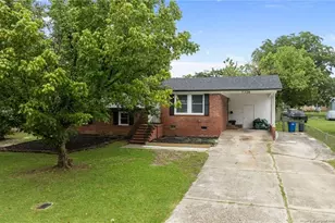 7326 Hyannis Dr, Fayetteville, NC 28304 - Photo 1