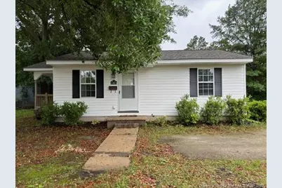 902 E 13th Street, Lumberton, NC 28358 - Photo 1