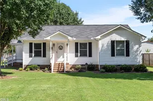 612 McKay St, Erwin, NC 28339 - Photo 1