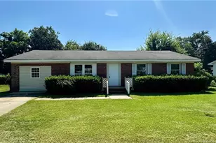 629 Glensford Dr, Fayetteville, NC 28314 - Photo 1