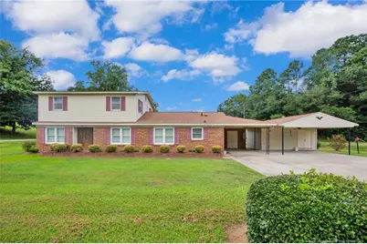 516 Herring Street, Clinton, NC 28328 - Photo 1