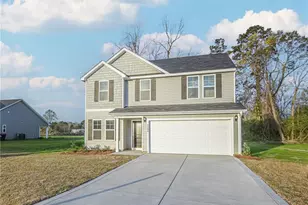 5906 Gator Wy, Hope Mills, NC 28348 - Photo 1