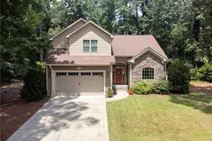 14 Lakeview Dr, Whispering Pines, NC 28327 - Photo 1