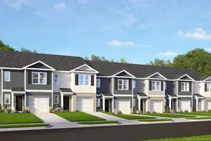 207 Maddox Dr, Aberdeen, NC 28315 - Photo 1