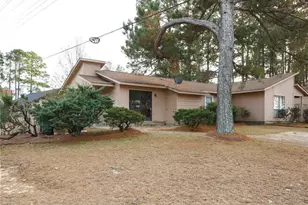 601 Mosswood Ln, Fayetteville, NC 28311 - Photo 1