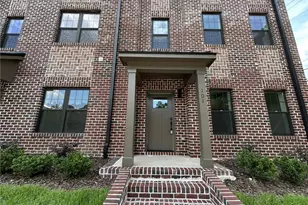 101 Lexington Ln, Southern Pines, NC 28387 - Photo 1