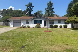 751 Galloway Dr, Fayetteville, NC 28303 - Photo 1