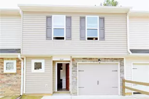 2660 Middle Br Bnd, Fayetteville, NC 28304 - Photo 1