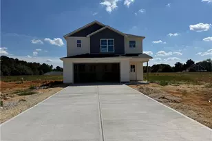 102 Boston River Dr, Dunn, NC 28334 - Photo 1