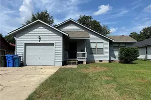 6864 Candlewood Dr, Fayetteville, NC 28314 - Photo 1