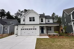 428 Redwater Trl, Aberdeen, NC 28315 - Photo 1