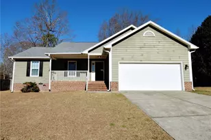 520 Killeen Rd, Fayetteville, NC 28303 - Photo 1