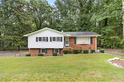 930 Shannon Drive, Fayetteville, NC 28303 - Photo 1