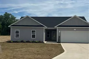 26 Chariot Cir, Lumber Bridge, NC 28357 - Photo 1