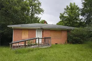 4818 Cottonwood Dr, Fayetteville, NC 28304 - Photo 1