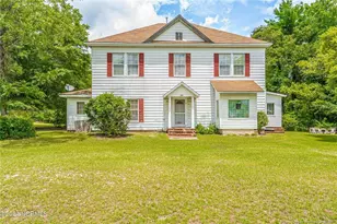 801 Monroe St, Carthage, NC 28327 - Photo 1