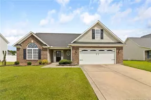 199 Collinwood Dr, Raeford, NC 28376 - Photo 1