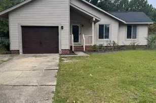 7249 Pebblebrook Dr, Fayetteville, NC 28314 - Photo 1