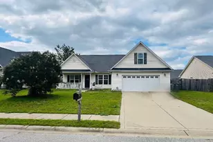 2134 Queen Elizabeth Ln, Hope Mills, NC 28348 - Photo 1