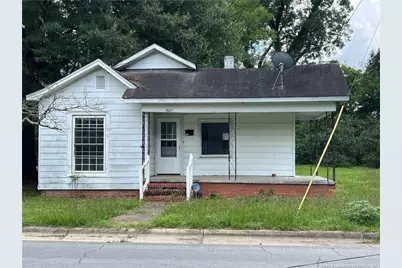 807 McKoy Street, Clinton, NC 28328 - Photo 1
