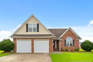 487 Morning Glory Dr, Raeford, NC 28376 - Photo 1