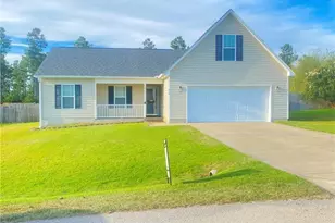 658 Copper Creek Dr, Raeford, NC 28376 - Photo 1