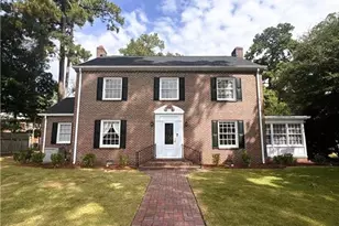 201 E 20th St, Lumberton, NC 28358 - Photo 1