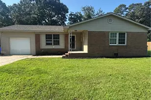 6345 Rutherglen Dr, Fayetteville, NC 28304 - Photo 1