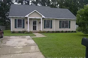 1029 Locks Creek Rd, Fayetteville, NC 28312 - Photo 1