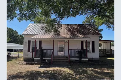 216 E Stack Street, Saint Pauls, NC 28384 - Photo 1