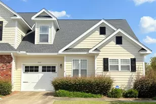 927 Kensington Park Rd, Fayetteville, NC 28311 - Photo 1