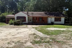 506 Stetson St, Clinton, NC 28323 - Photo 1