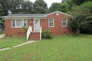 1011 Hall St, Sanford, NC 27330 - Photo 1