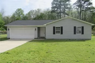 910 Edenwood Dr, Fayetteville, NC 28303 - Photo 1