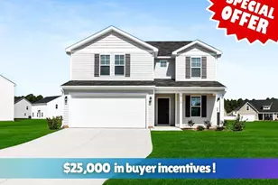 2118 Purebred Cir, Hope Mills, NC 28348 - Photo 1