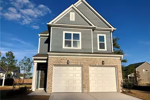 4531 Bunkers Bay Ln, Hope Mills, NC 28371 - Photo 1