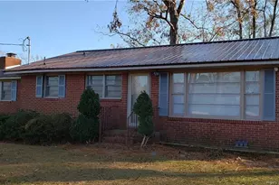 740 Tolarsville Rd, Lumberton, NC 28358 - Photo 1