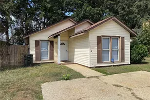 7069 Candlewood Dr, Fayetteville, NC 28314 - Photo 1