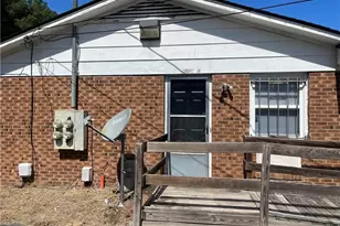 4953 Fieldcrest Rd, Fayetteville, NC 28303 - Photo 1